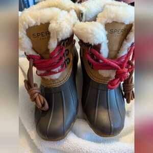 Sperry Brown and Red Faux-Fur Lined Duck Boots